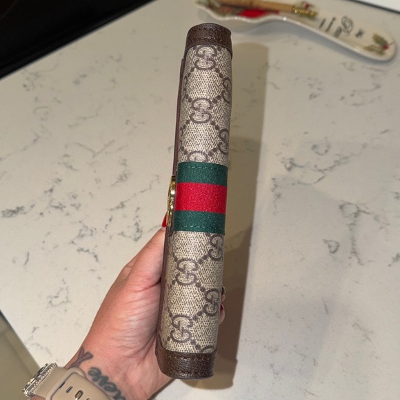 Brown trim large wallet - Picture 4 of 6